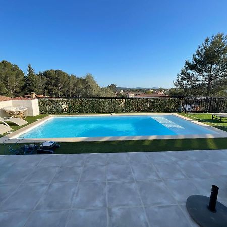 Villa Avec Piscine Кюэр Экстерьер фото