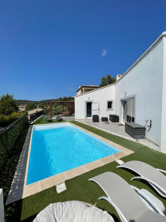 Villa Avec Piscine Кюэр Экстерьер фото